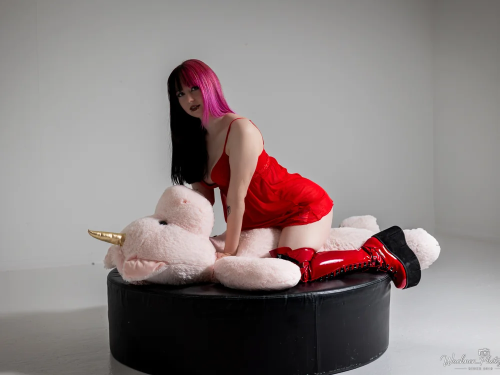 CutieTracer is No.17 on Hottest Cam Models Online Right Now (2026-09-05 23:15 UTC)