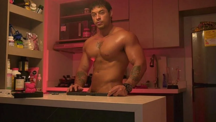 damian_gonzalez is No.29 on Rising Cam Models Today (2026-10-24 23:15 UTC)