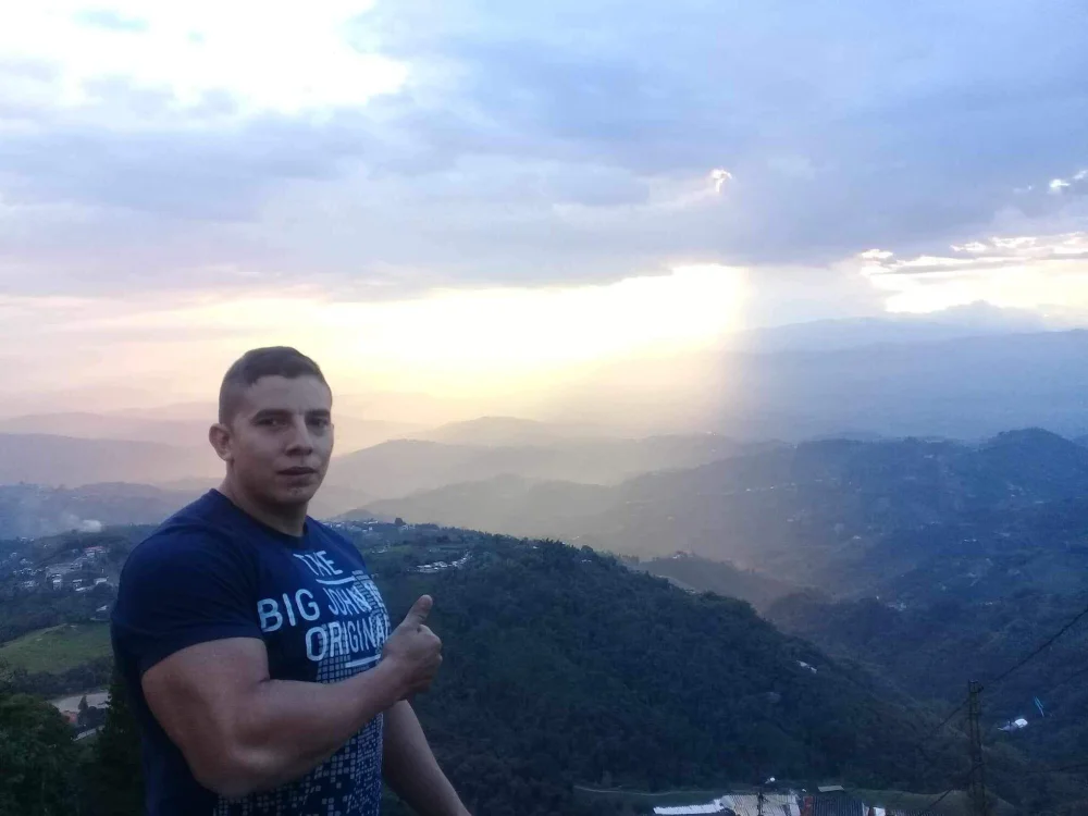 No.60 on Top Cam2Cam Sex Models Marathon Streamers Today — derekk_frostt — 2026-06-13 11:30 UTC