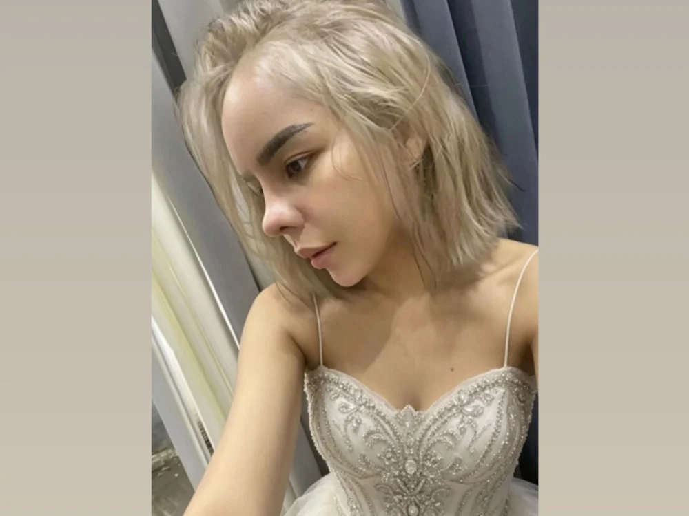 Divine___Eloeura is No.29 on Cam2Cam Sex Models Making a Comeback Today (2026-07-19 15:46 UTC)