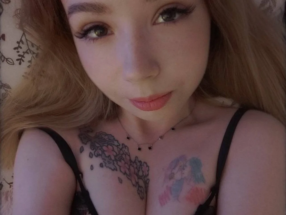 DominikaElis is No.62 on Flirt Cams on the Rise Today (2026-07-26 05:00 UTC)