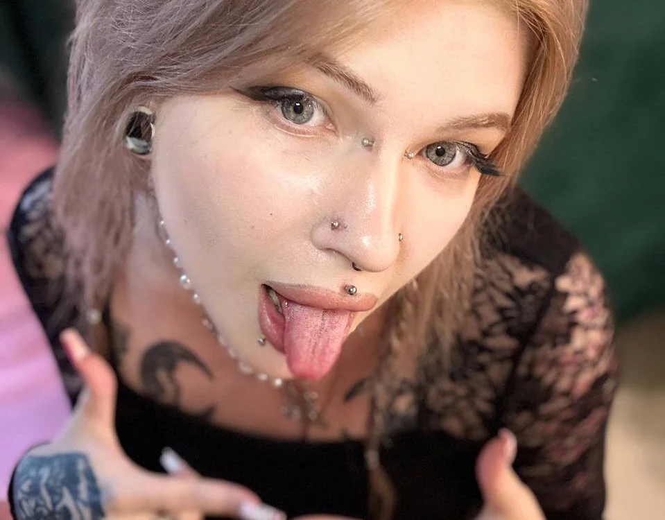 DriveThruCiri is No.65 on Cam Girls on the Rise Today (2026-07-13 12:45 UTC)