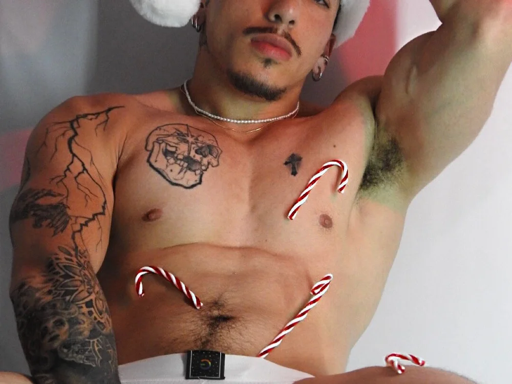 dylanspencer28 is No.57 on Top Cam2Cam Sex Models Online Today (2026-07-06 04:00 UTC)