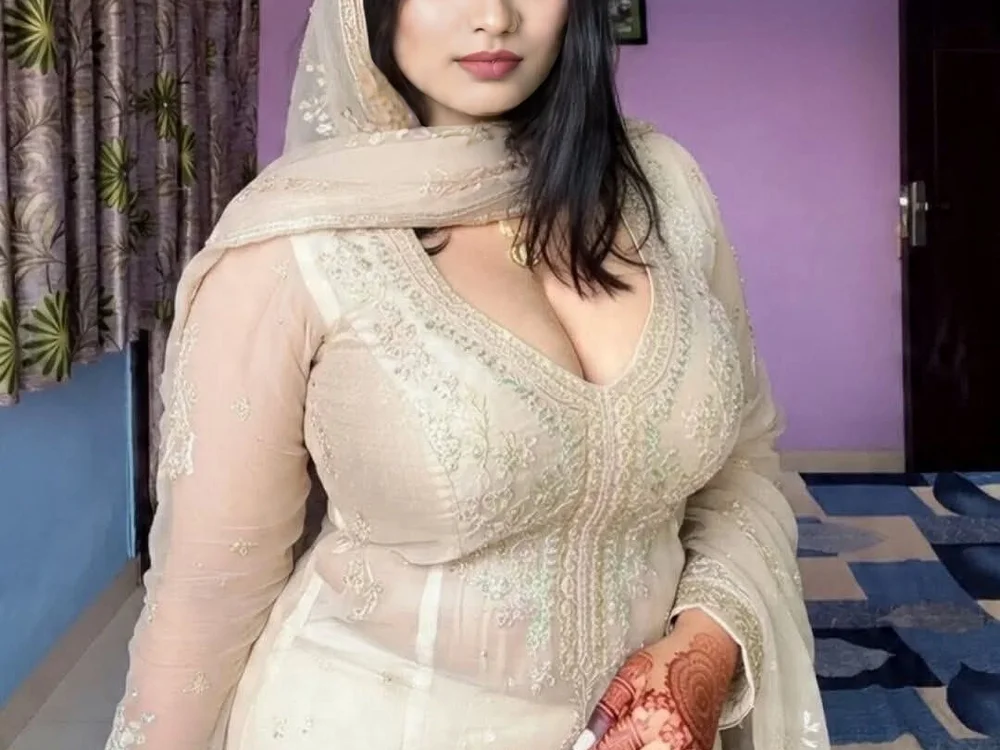 ElegantMiss is No.10 on Most Reliable Indian Cams Today (2026-07-22 23:16 UTC)