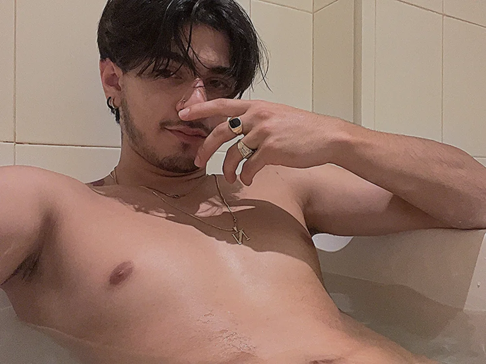 No.52 on Top Cam2Cam Sex Models by Time Slot Today — Elian_savoy — 2026-06-23 21:45 UTC