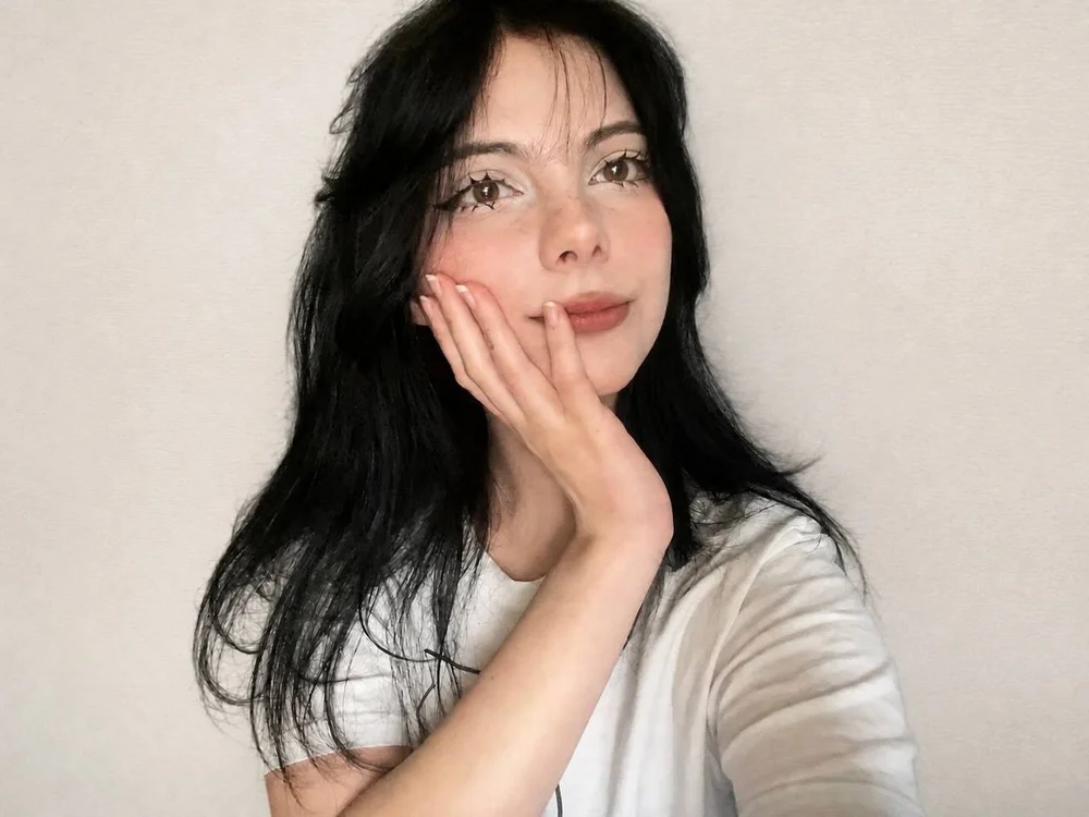No.76 on Top Cam Girls Hot Right Now — ForDearse — 2026-06-24 08:30 UTC
