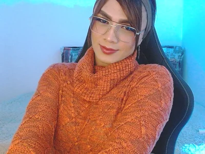 No.33 on Top Cam2Cam Sex Models by Daily Streak — giuliana_andrade — 2026-06-09 19:32 UTC