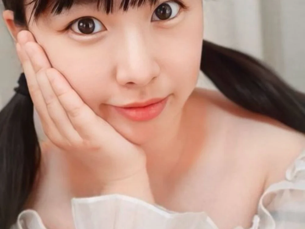 hinako08 is No.14 on Hottest Cam Models Online Right Now (2026-09-28 23:15 UTC)