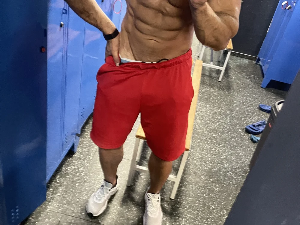 hot_muscle is No.59 on Longest Cam2Cam Sessions Today (2026-07-16 07:00 UTC)