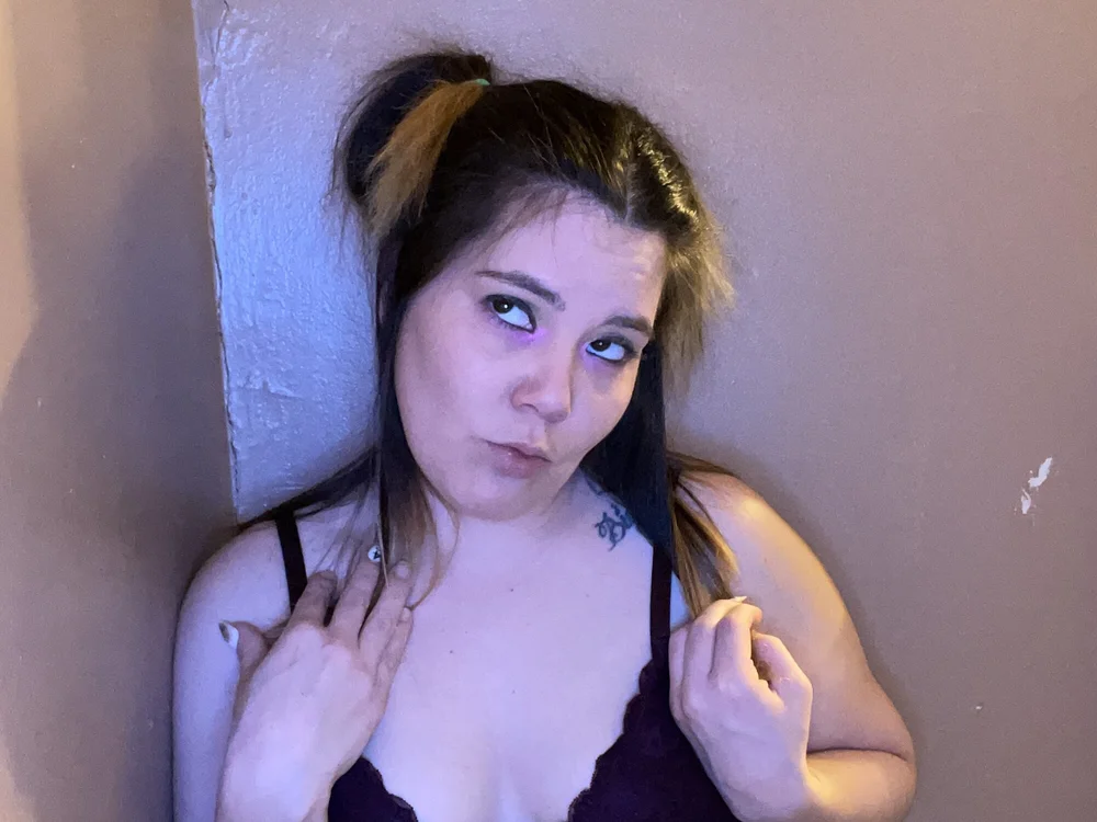 Hotmess_express420 is No.72 on New Fingering Cams & Fresh Faces (2026-07-22 05:00 UTC)