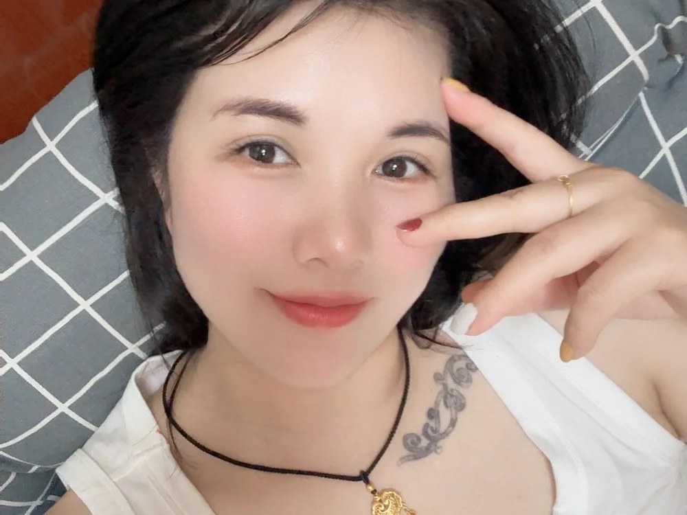 No.22 on Top Cam Girls Hot Right Now — huangjialipao003 — 2026-06-16 23:46 UTC