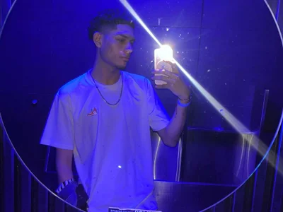 No.38 on Cam Models Making a Comeback — ItsZairen — 2026-06-23 21:45 UTC