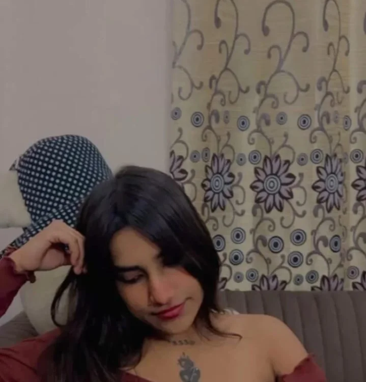 jaanvisharmaaa is No.15 on Most Reliable Indian Cams Today (2026-07-22 23:16 UTC)