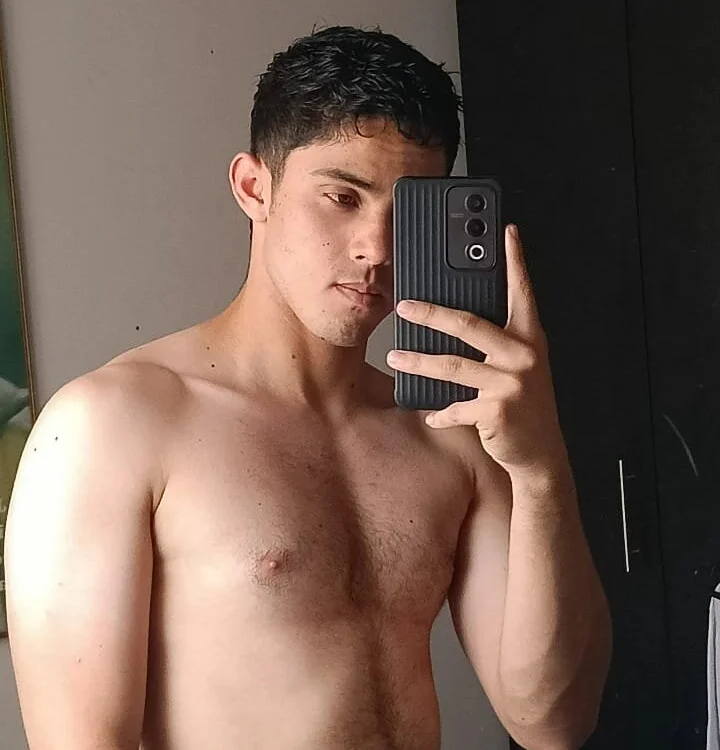 Jeremy_01 is No.34 on Top Cam Models This Week (2026-10-26 02:15 UTC)