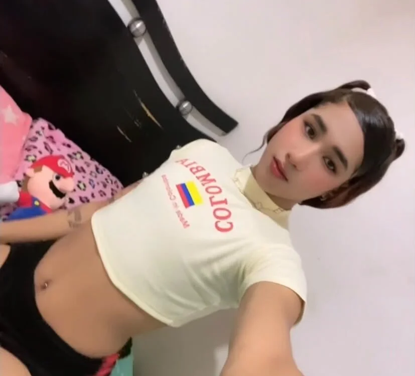 jessi_fem is No.14 on Longest Cam2Cam Sessions Today (2026-07-26 06:15 UTC)