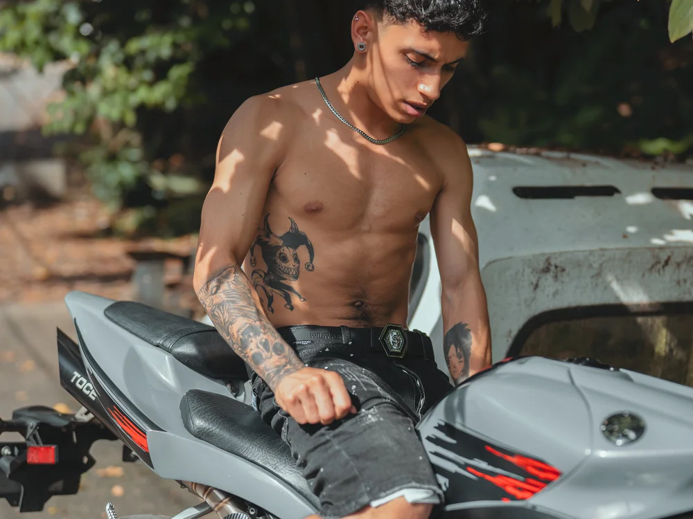 JhoanLeandro is No.65 on Top Cam2Cam Sex Models by Time of Day (2026-07-19 12:30 UTC)