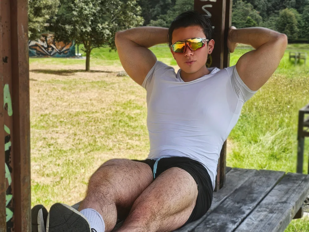 jhonsky_ is No.67 on Cam2Cam Sex Models Making a Comeback Today (2026-07-13 05:15 UTC)