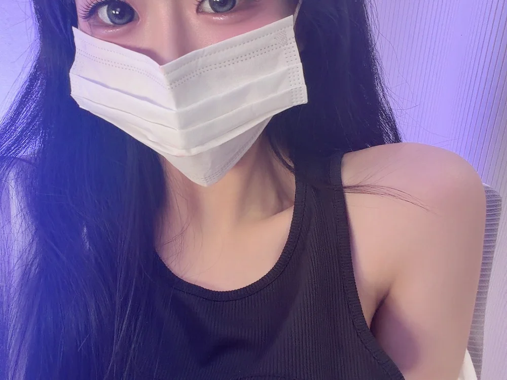 jinsorry is No.35 on Hottest Cam Models Online Right Now (2026-10-01 15:19 UTC)