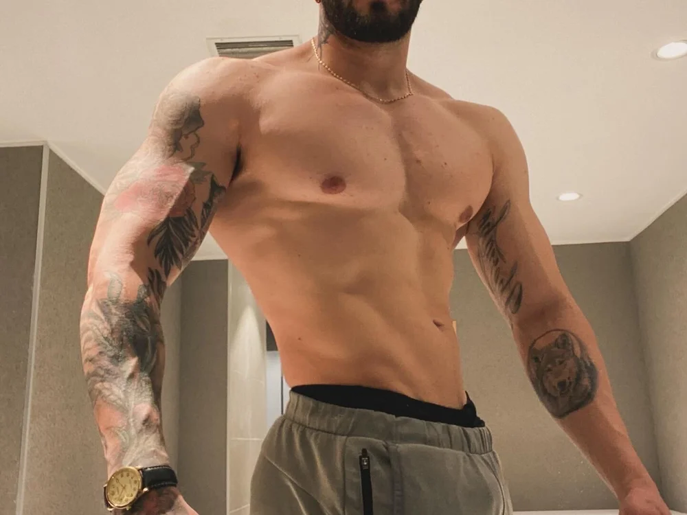No.9 on Cam Models Making a Comeback — jonhklleyn — 2026-06-22 23:45 UTC