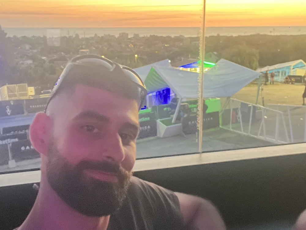 jonnibravo97 is No.8 on Hottest Cam Models Online Right Now (2026-09-16 23:45 UTC)
