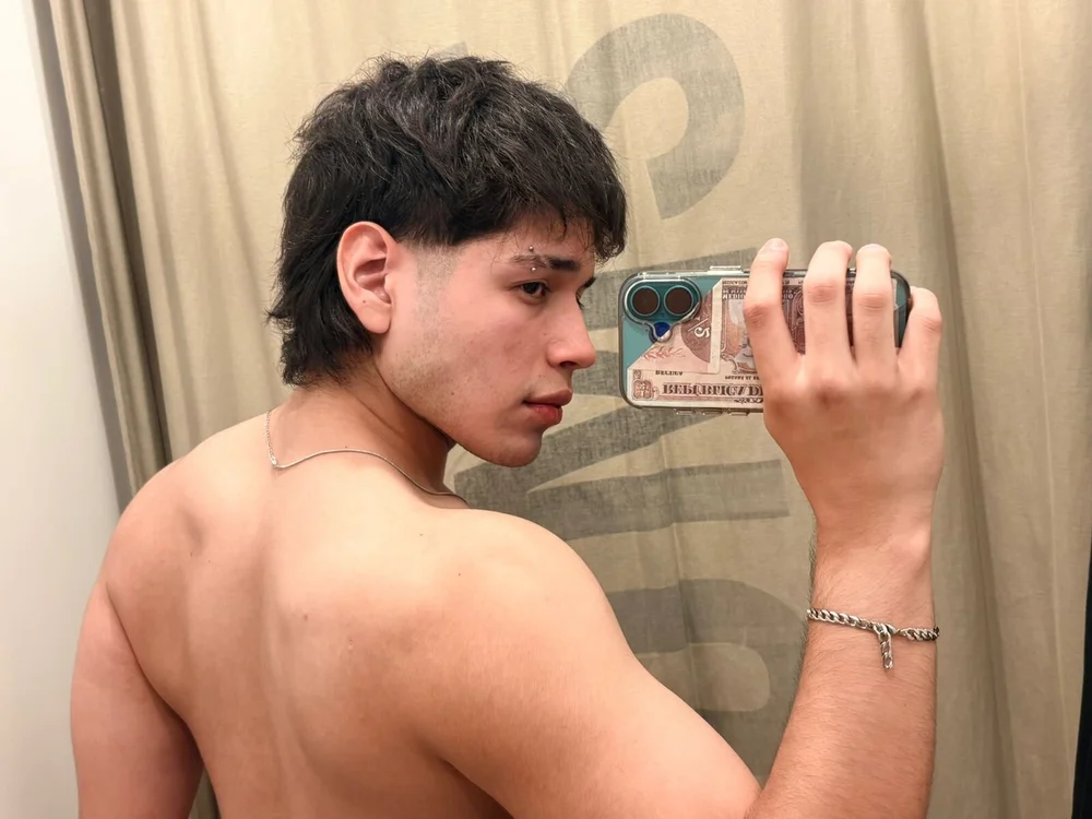Jordan_24_ is No.23 on Cam Models Making a Comeback (2026-08-29 23:31 UTC)