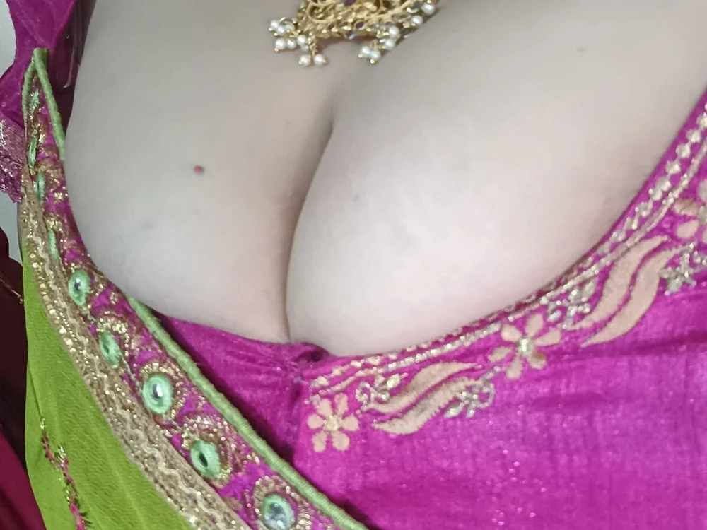 No.41 on Top Cam Girls by Peak Viewers Today — Kannadasexywifes — 2026-06-14 08:16 UTC