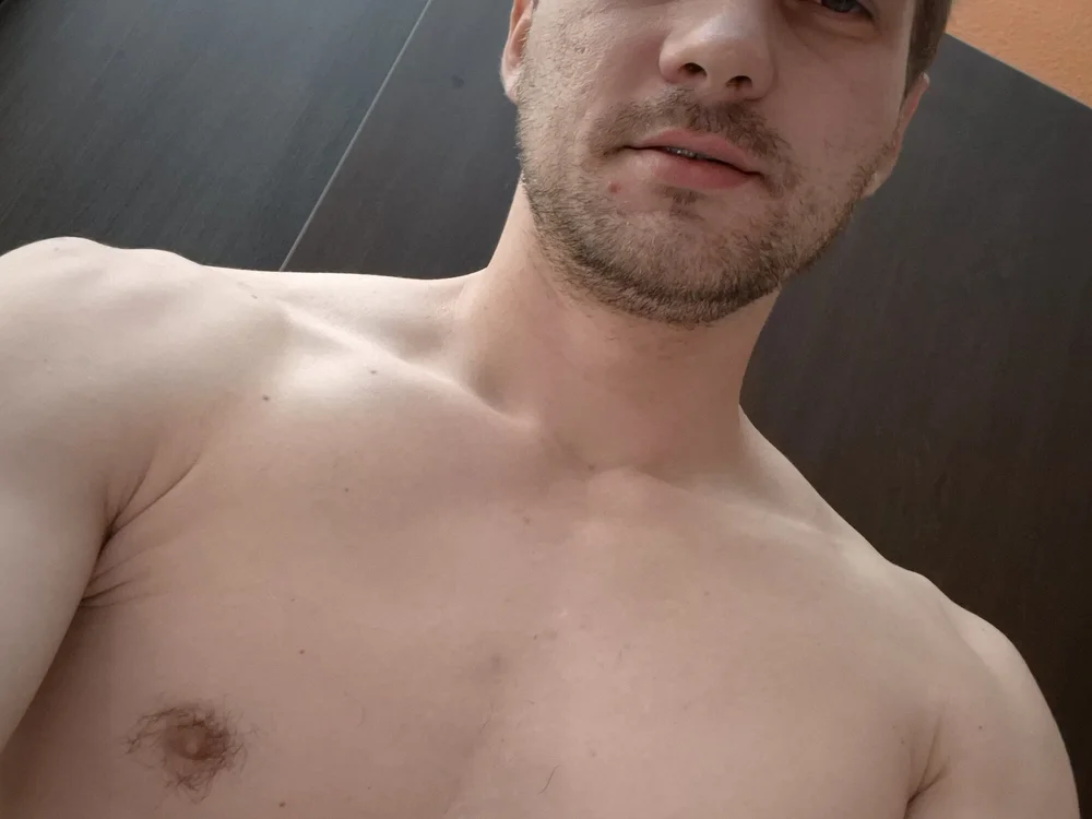 No.27 on Top Cam2Cam Sex Models Making a Comeback Today — Kcruise9clouds — 2026-06-14 13:12 UTC