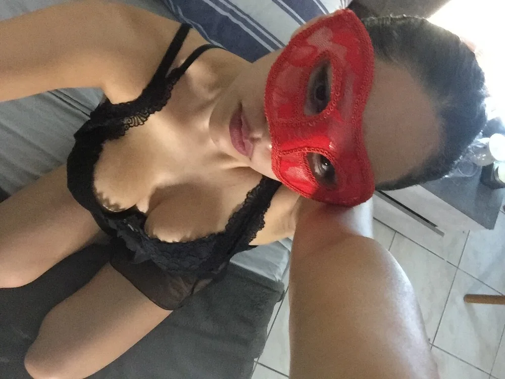 No.76 on Top Cam2Cam Sex Models Hot Right Now — kittenpurrr — 2026-06-22 17:15 UTC