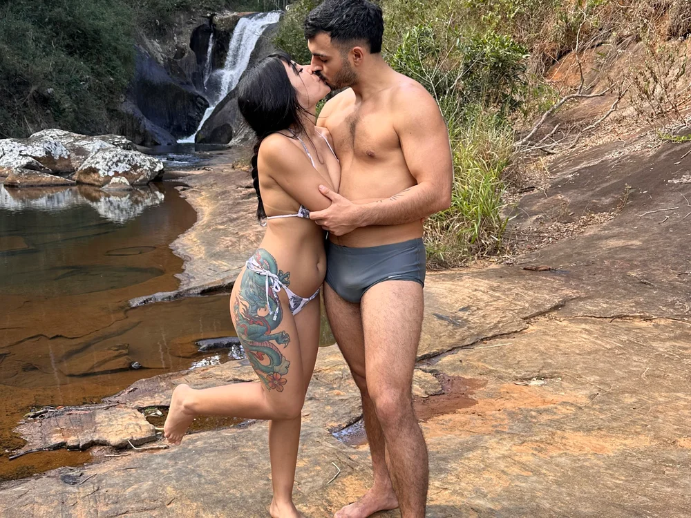 latinuycouple is No.75 on Most Reliable Cam2Cam Sex Models Today (2026-07-23 02:16 UTC)