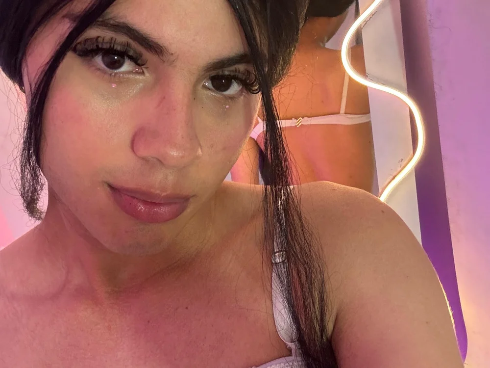 laylavg is No.24 on Longest Live Cam Sessions Today (2026-09-24 23:45 UTC)