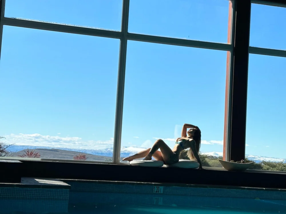 LeahPrada_ is No.65 on Top Cam2Cam Sex Models Rising Today (2026-07-07 02:30 UTC)