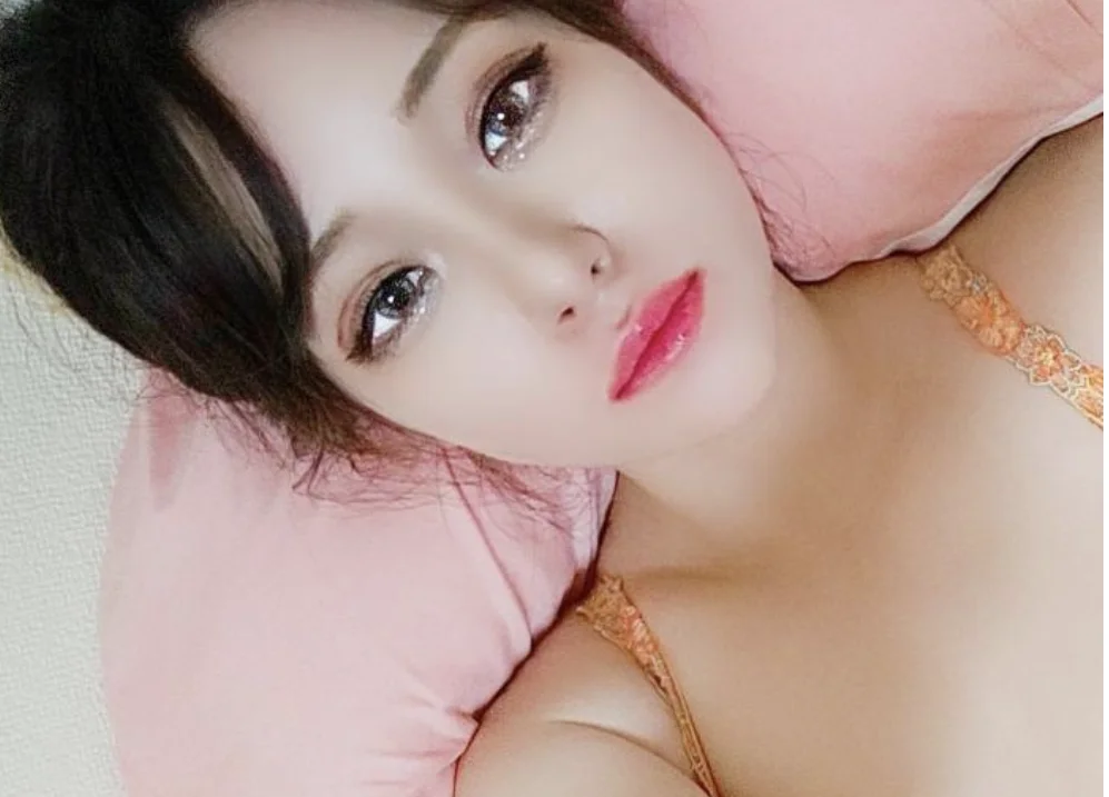 No.45 on Top Cam2Cam Sex Models Hot Right Now — liliyRiSAcha-n — 2026-06-27 09:30 UTC
