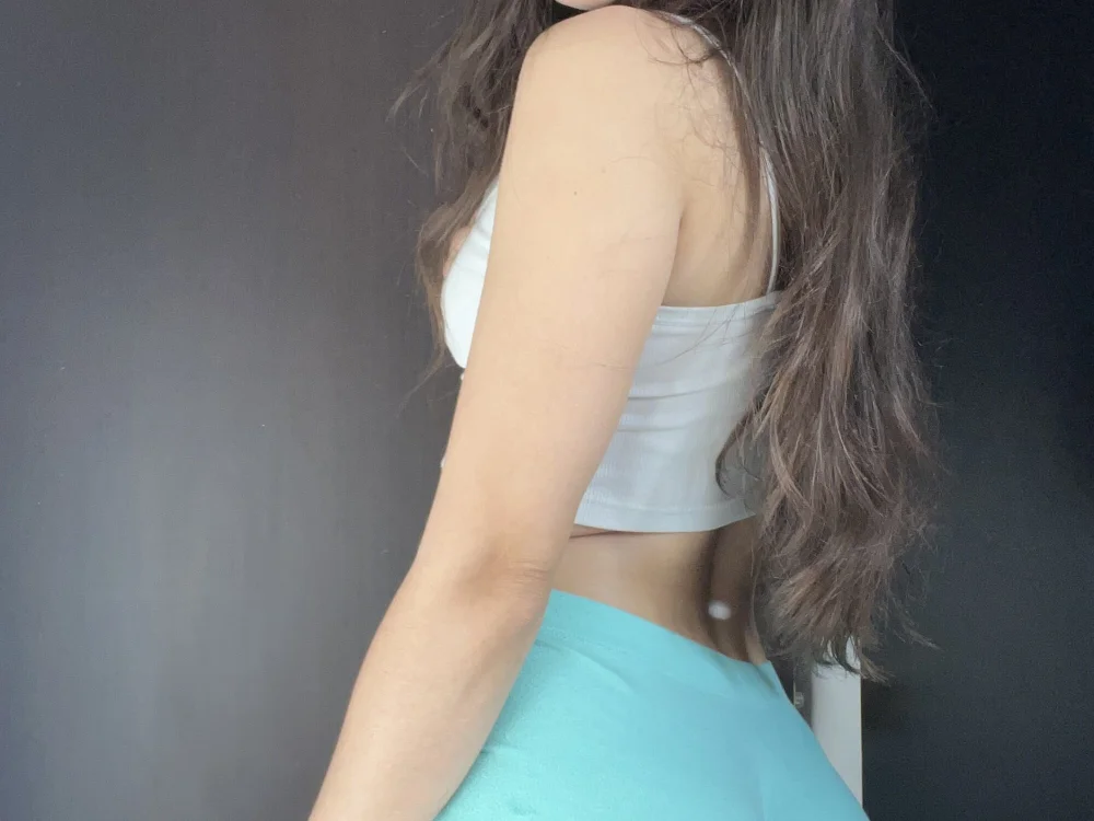 No.19 on Top Cam2Cam Sex Models Hot Right Now — LittleDoll___ — 2026-06-12 13:30 UTC