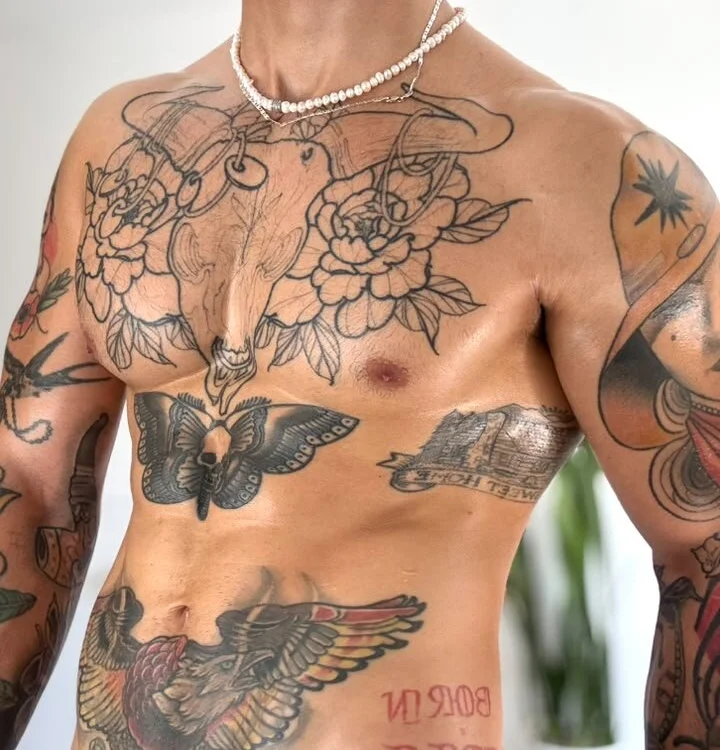 Lucas_Amatti is No.40 on Top Cam Models This Week (2026-10-26 02:15 UTC)