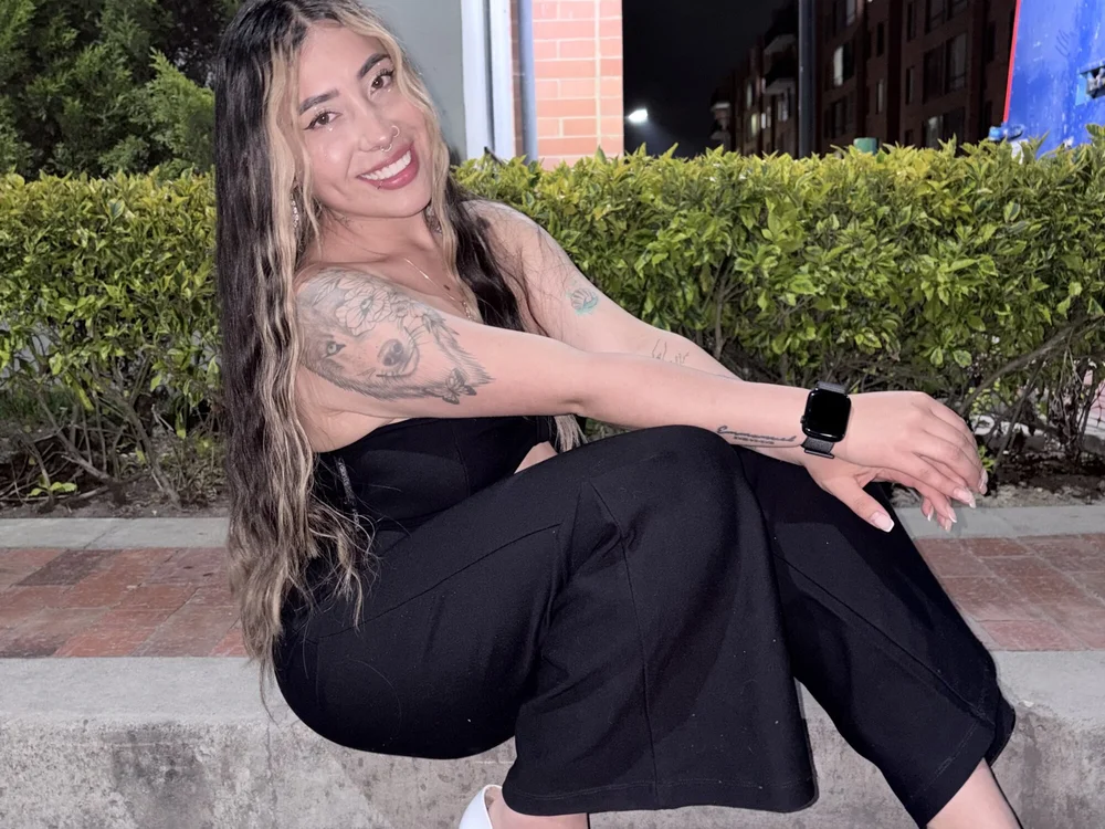 No.14 on Longest Live Cam Sessions Today — ManuelaVeeleez — 2026-06-21 16:15 UTC