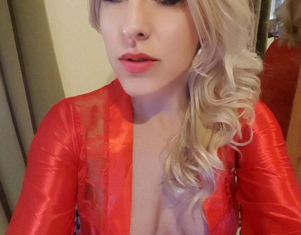 No.17 on Top Cam Girls Hot Right Now — Manuerlaruby — 2026-06-12 17:17 UTC