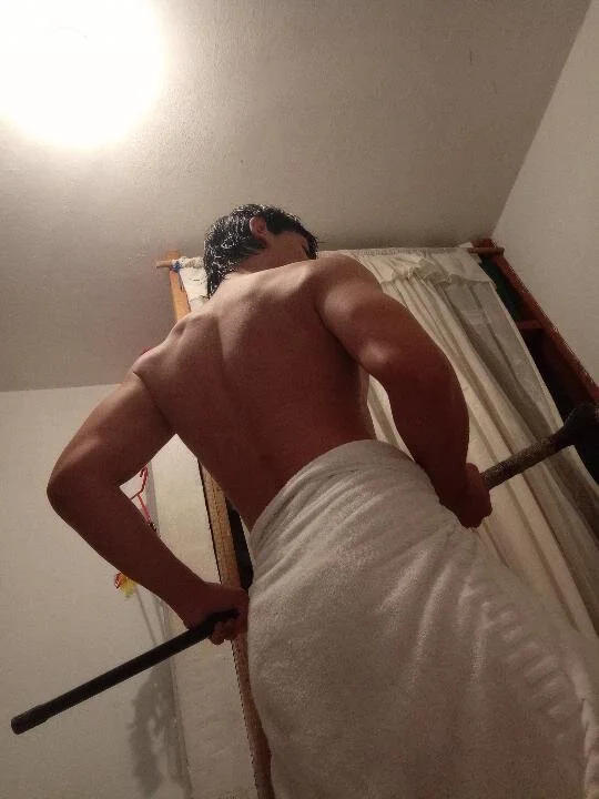 Matt_BBC is No.23 on Top Cam Models Online Now (2026-08-27 23:04 UTC)