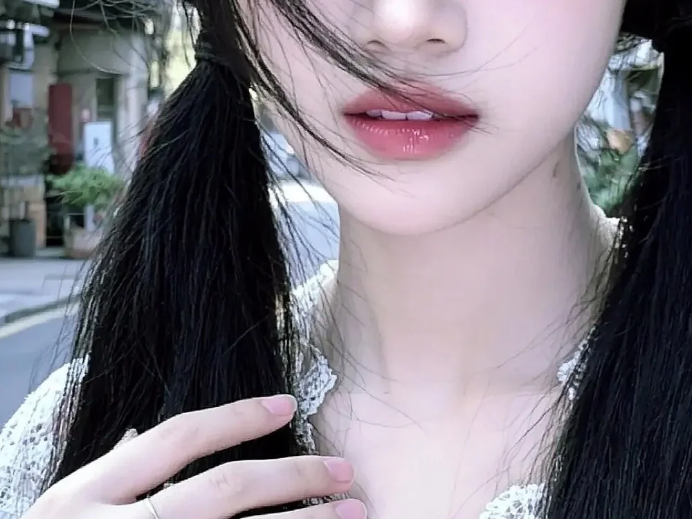 No.25 on Top Cam Girls by Peak Viewers Today — meiguigongzhu520 — 2026-06-23 21:45 UTC