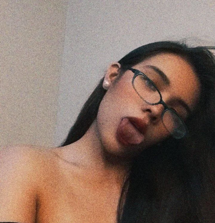 No.12 on Top Cam2Cam Sex Models Making a Comeback Today — miss_anna094 — 2026-06-23 21:45 UTC