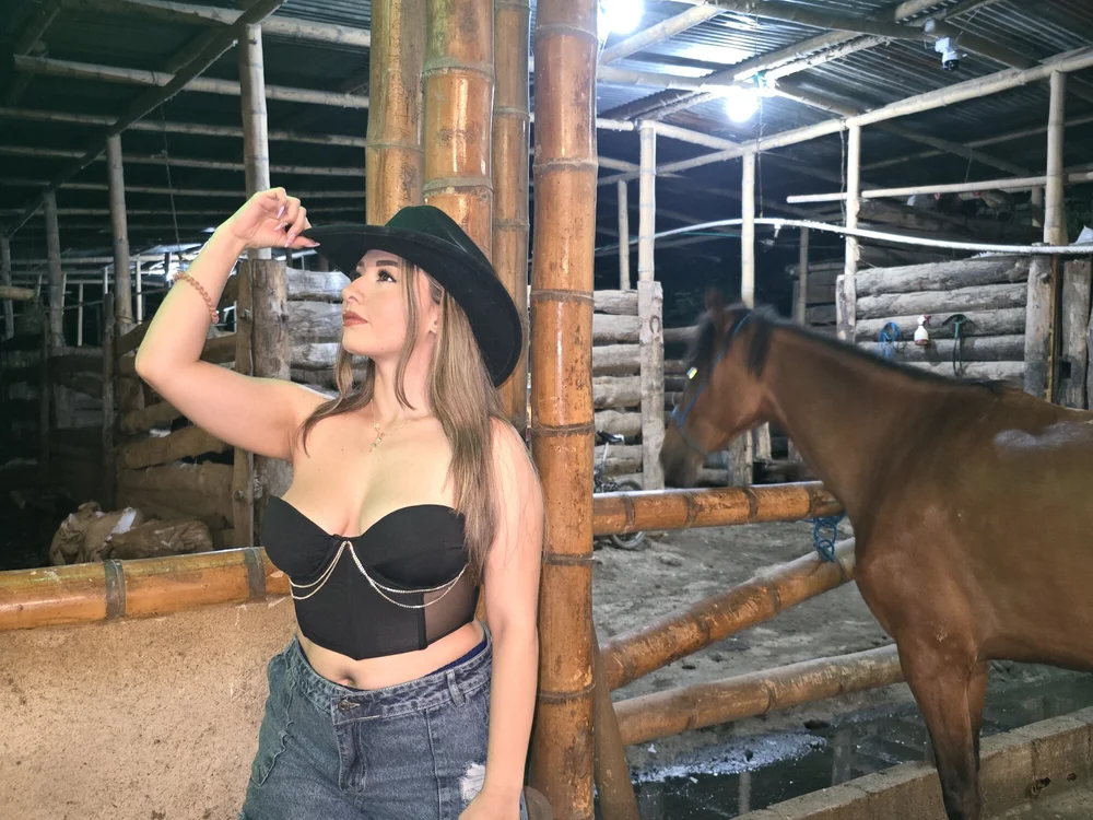 No.51 on Top Cam2Cam Sex Models Hot Right Now — Natasanz — 2026-06-22 22:10 UTC
