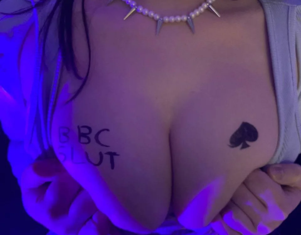 oopsie_boobsie is No.31 on Rising Cam Models Today (2026-08-27 19:16 UTC)