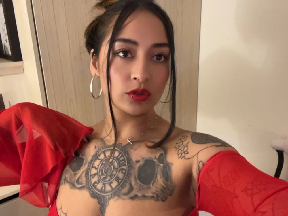 No.77 on Top Flirt Cams Making a Comeback Today — Rae_Lil_White — 2026-06-12 23:45 UTC