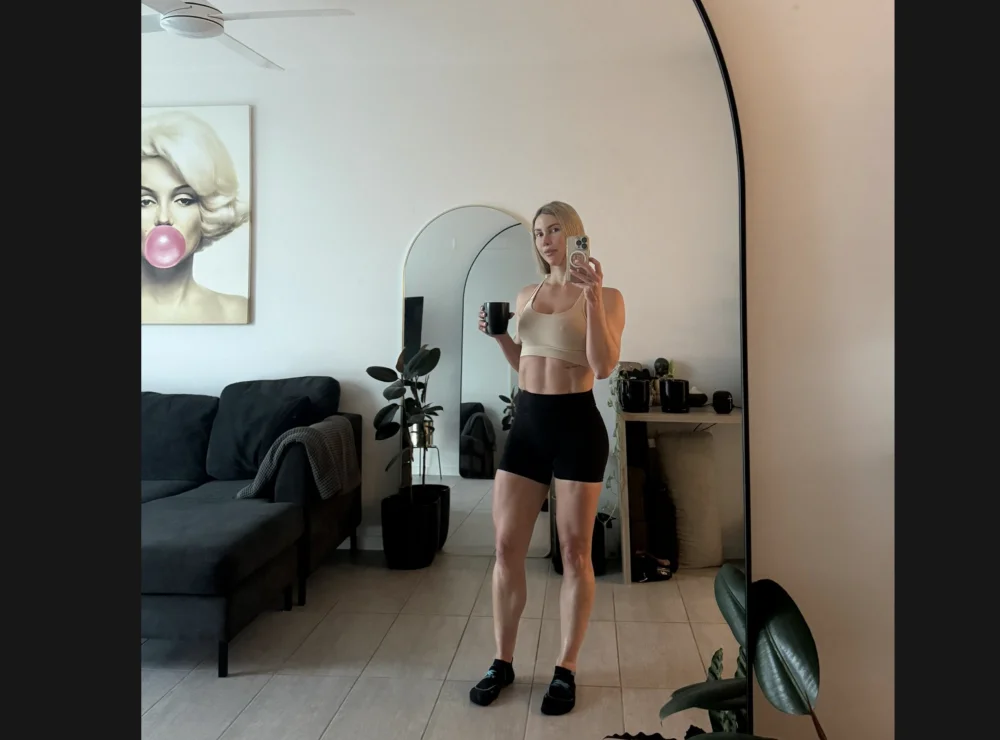 raeparks is No.18 on Hottest Cam Girls Right Now (2026-07-13 07:45 UTC)