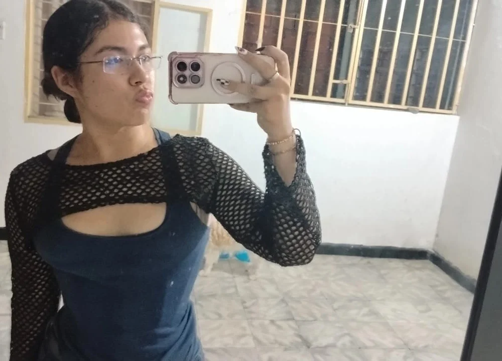 ravenmyth is No.38 on Top Cam Models Online Now (2026-08-19 02:45 UTC)