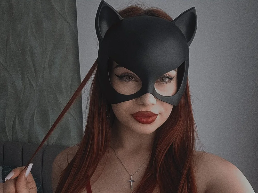 RedHeadFoxy is No.28 on Top Cam Models Online Now (2026-08-02 23:31 UTC)