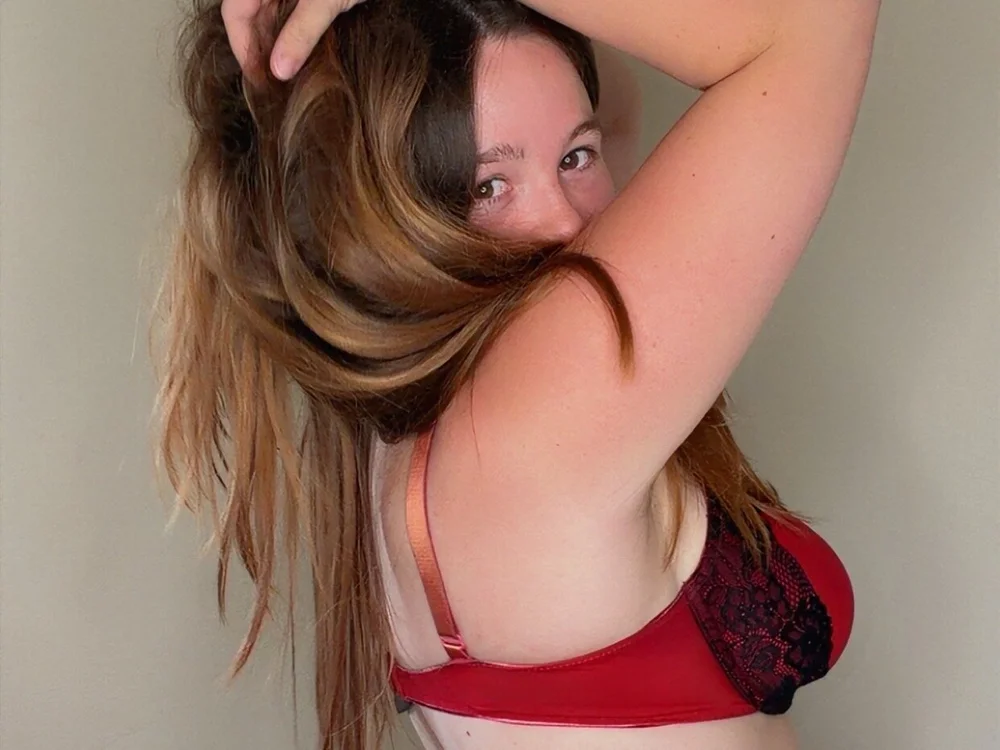 Rhyumii is No.61 on Most Watched Cam2Cam Sex Models Today (2026-06-25 22:46 UTC)