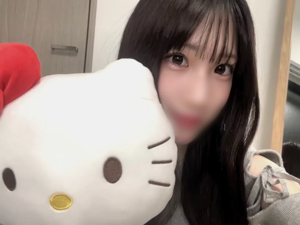 No.28 on Top Cam Girls Hot Right Now — riri__nyan_o0 — 2026-06-16 23:46 UTC