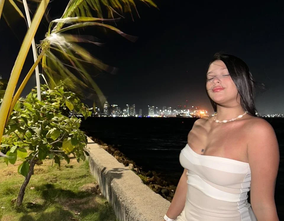 saraa_romero is No.70 on Cam Girls Making a Comeback Today (2026-07-26 16:15 UTC)