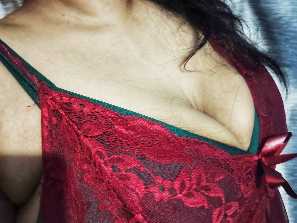sexy42couple is No.27 on Hottest Cam Models Online Right Now (2026-09-17 23:00 UTC)