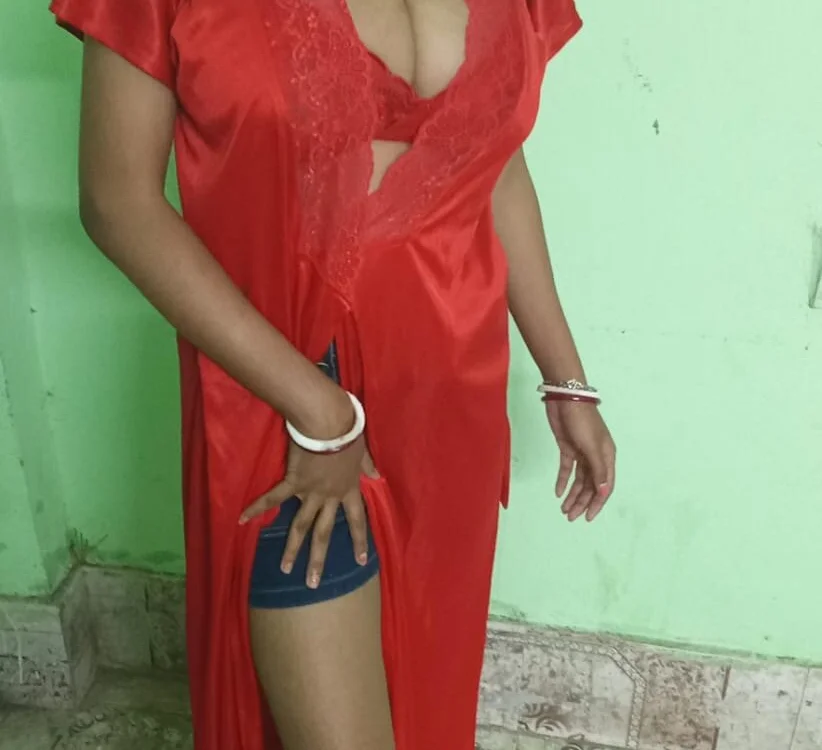 Sexy_Sonniyaa is No.17 on Hottest Cam Models Online Right Now (2026-07-09 09:30 UTC)